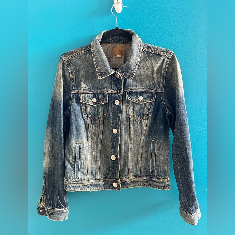 Women’s American Eagle Distressed Blue Denim Jacket - Large